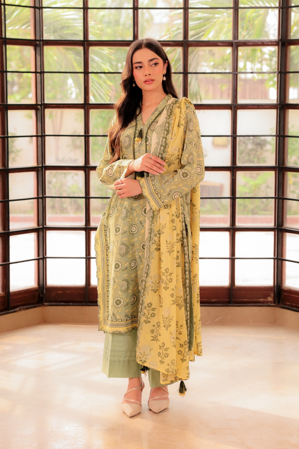 US-3PC-1008 - Printed Lawn Suit - Unstitched