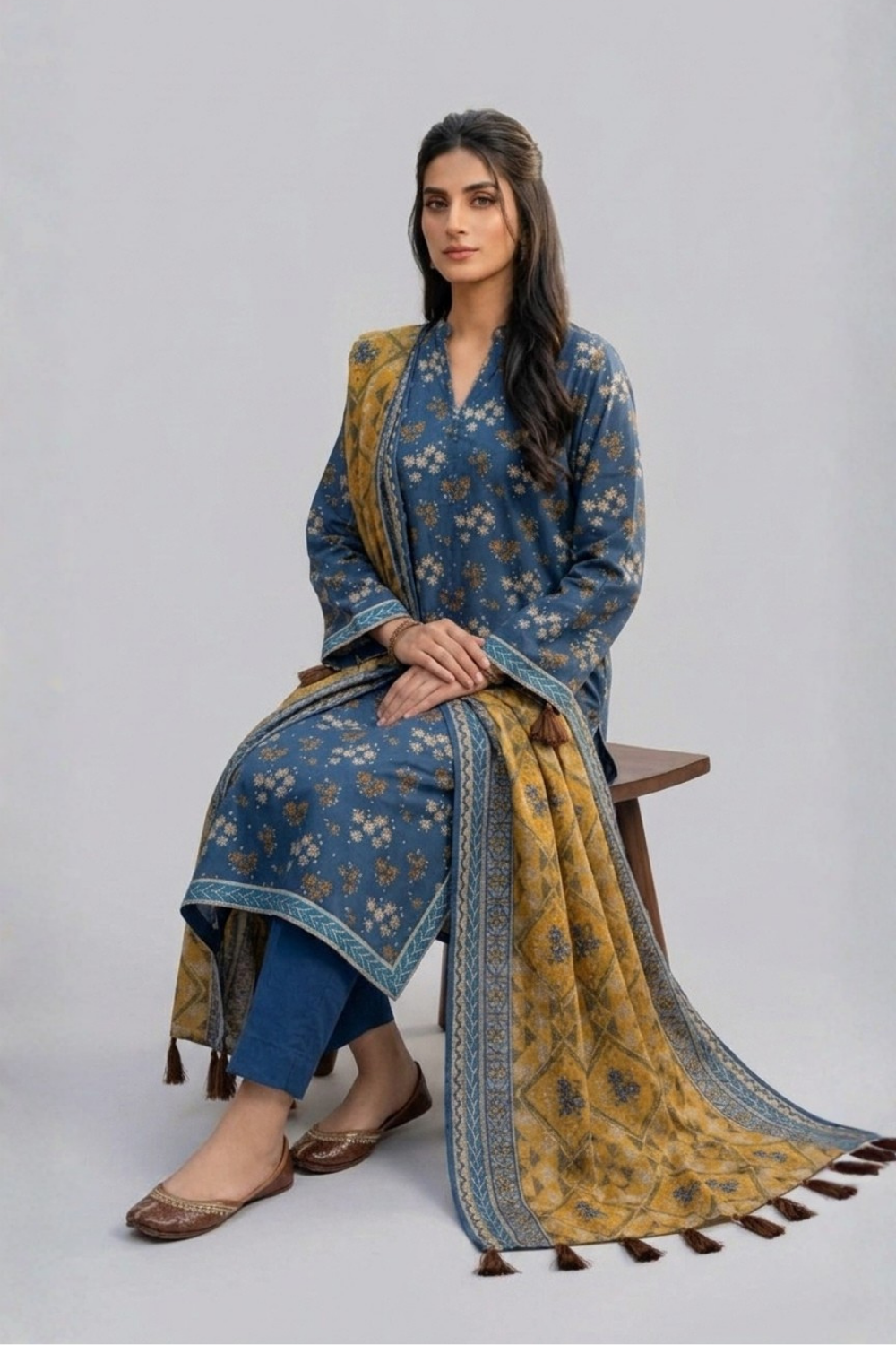 US-3PC-1019 - Printed Lawn Suit - Unstitched