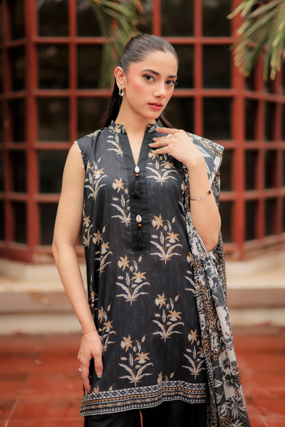 US-3PC-1026 - Printed Lawn Suit - Unstitched